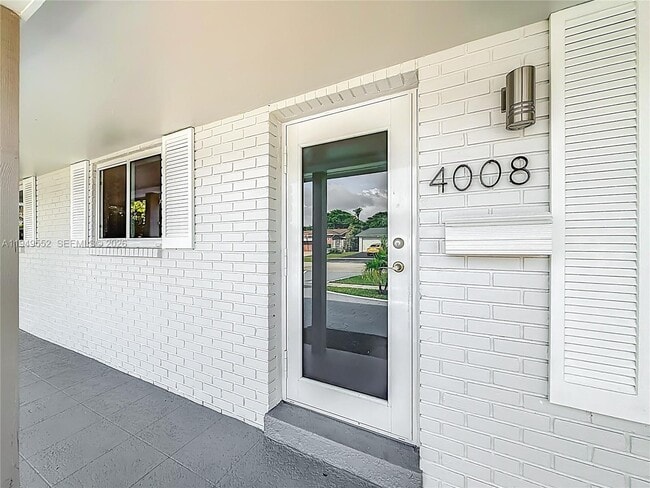 Foto del edificio - 4008 Adams St