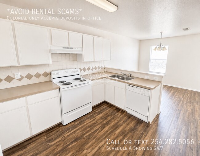 Foto del edificio - 1312 Dugger Cir