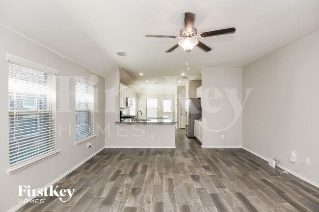 Foto del edificio - 5825 Dew Plant Way