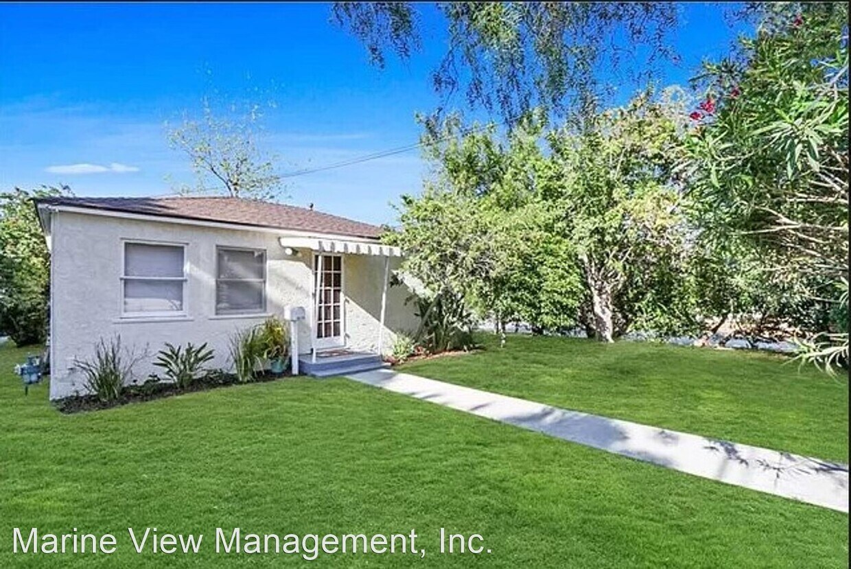 2 br, 1 bath House 2003 259th Place House for Rent in Lomita, CA