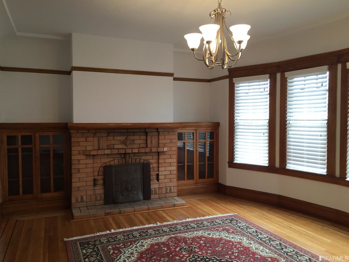 Primary Photo - 1474 21st Ave