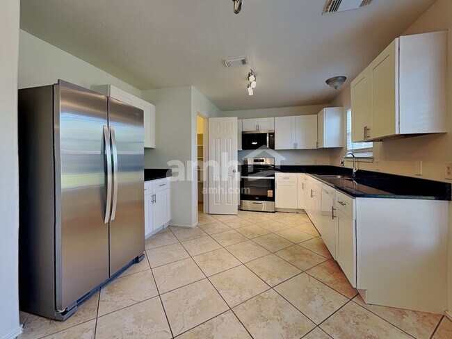 Foto del edificio - 10434 Hamlet Vale Ct