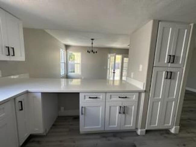 Building Photo - 4 br, 2.5 bath House - 2470 Swifton Ct