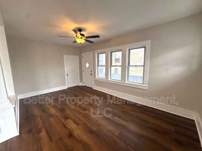 Building Photo - 64 N Myrtle St