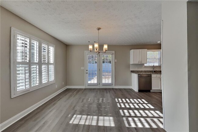 Building Photo - 5021 Limerick Ln