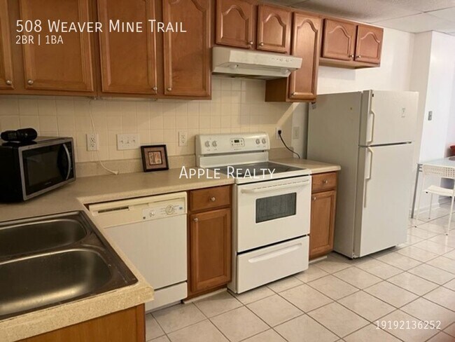 Foto del edificio - 2 Bedroom, 1 bath apartment in the Meadowm...