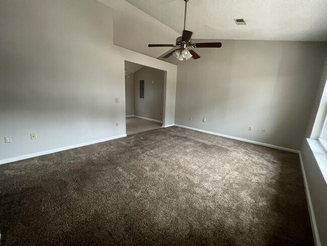 Foto del edificio - 109 Jamey Ln
