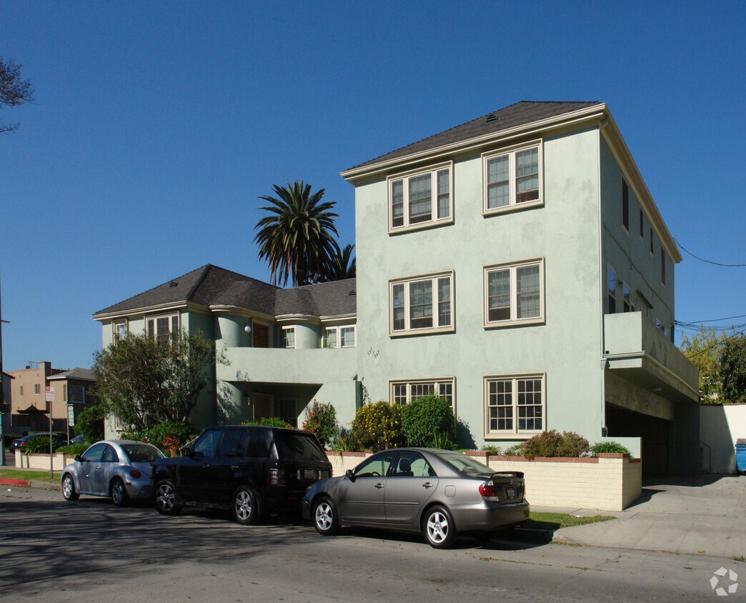 Foto del edificio - Julene Apartments