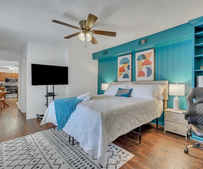 Foto del edificio - 5098 Jasmine Ave