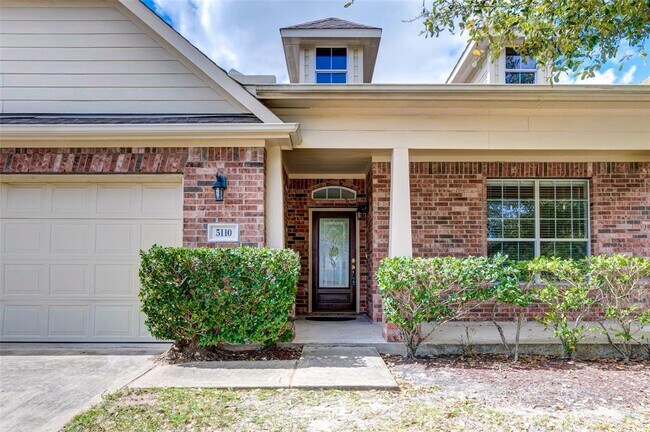 Building Photo - 5110 Redleaf Forest Ln