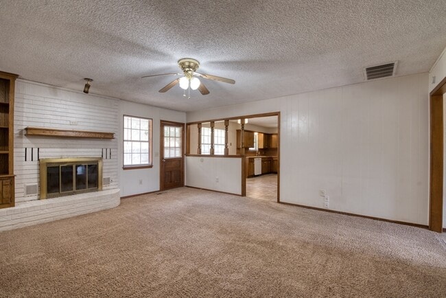 Building Photo - 1021 Bank Side Cir