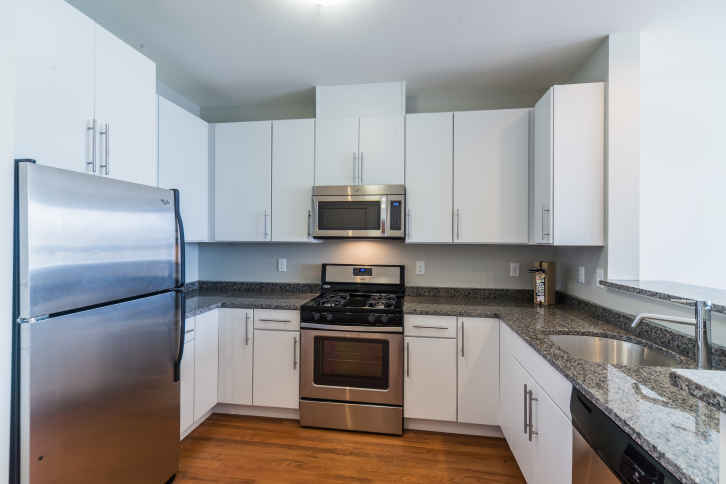 Primary Photo - 22 Gerrish Ave