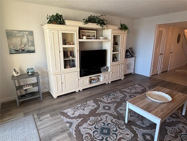 Foto del edificio - 1437 N Atlantic Ave