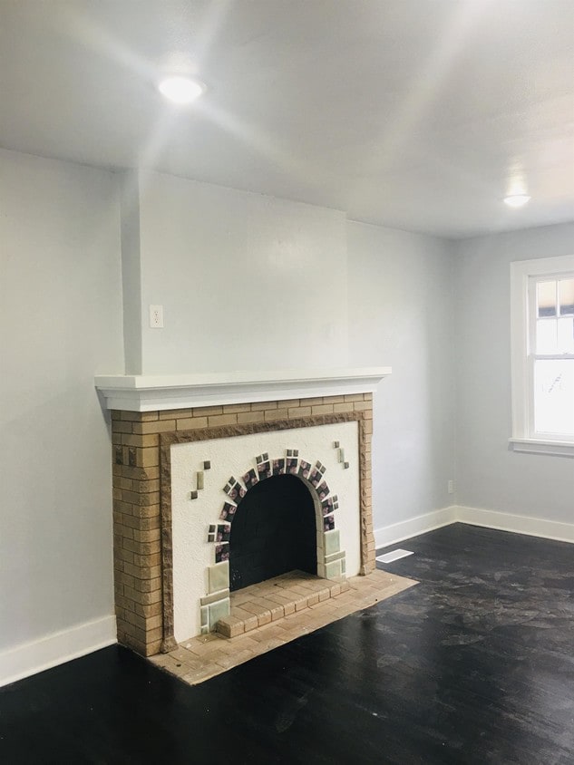 Primary Photo - 1700 NW 29th St