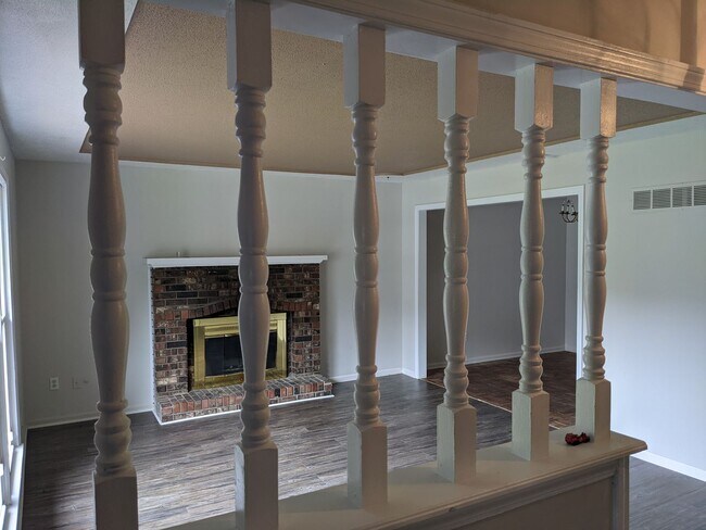 Foto del edificio - Recently updated Raytown single family home
