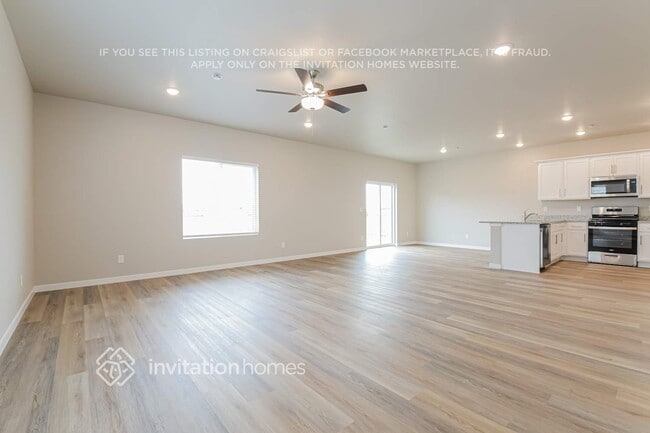 Foto del edificio - 7406 Green River Ave