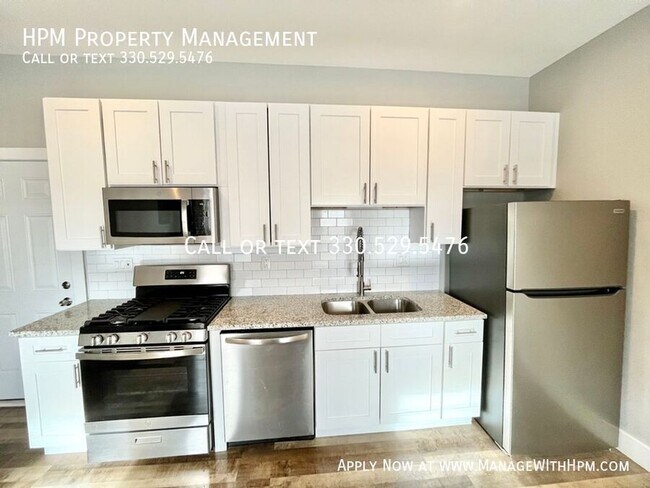 Foto del edificio - 2179 W 11th St