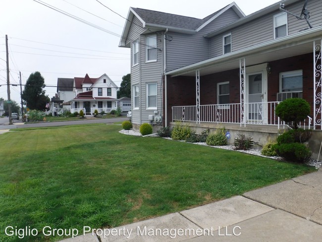 Building Photo - 403 2nd St