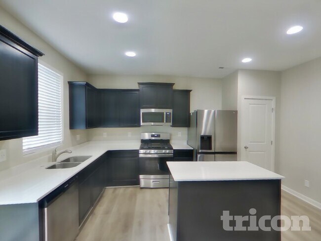 Foto del edificio - 18947 112th Ave Ct E