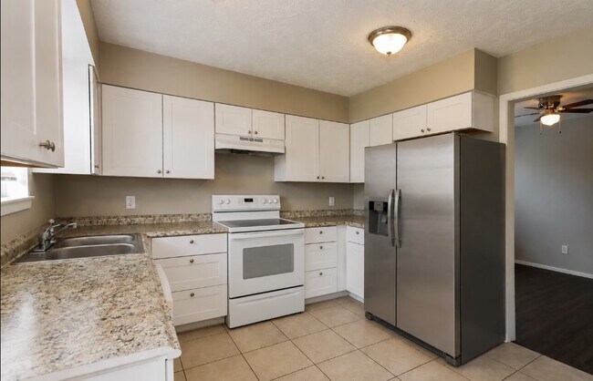 Building Photo - 14307 Branchwater Ln