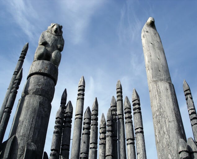 The Playground of the Gods features wood carvings by artist Nuburi Toko.