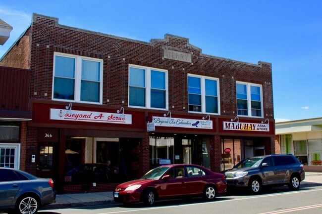 Foto del edificio - 360-366 Main St