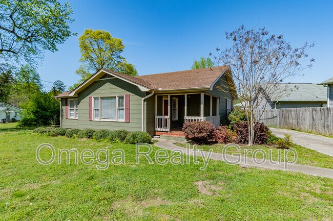 Foto del edificio - 5623 Warrior River Rd