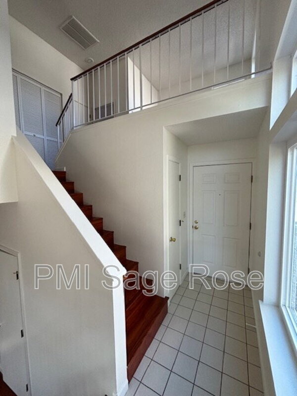 Foto del edificio - 1776 Sierra Highlands Dr