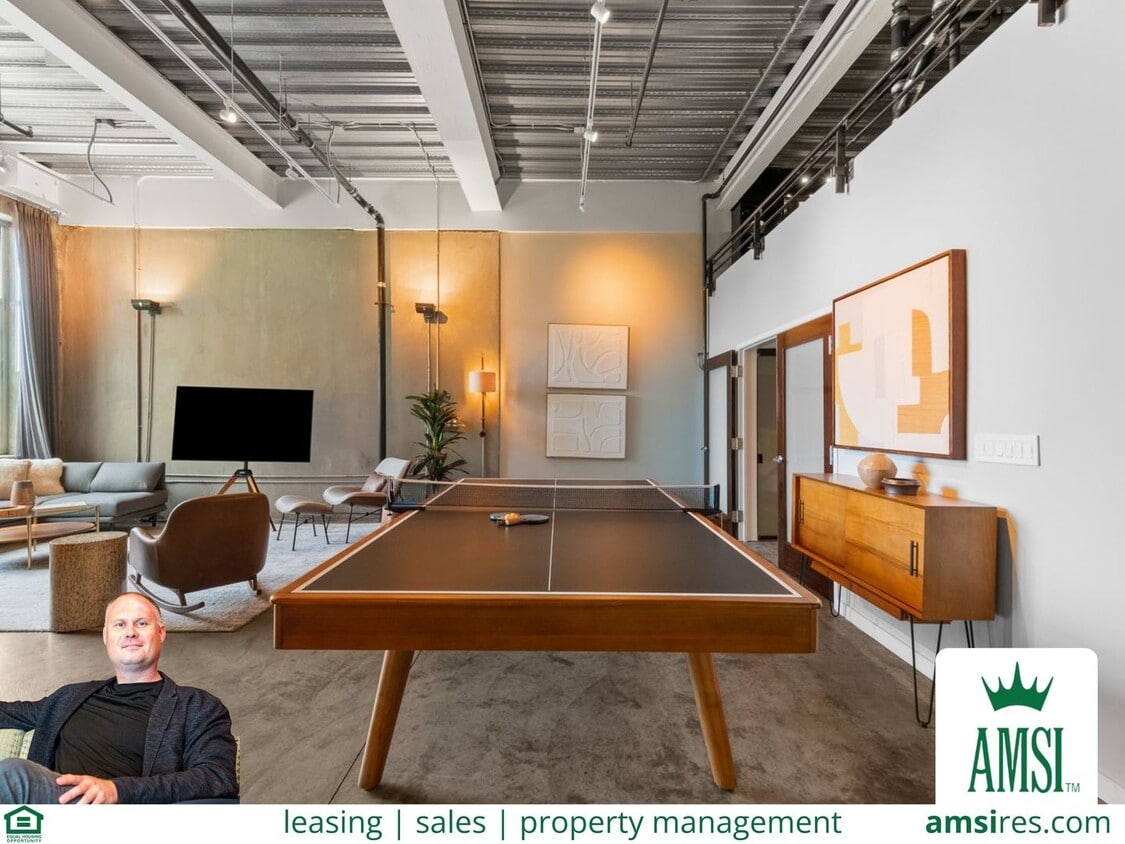 Spacious 2br loft with in-unit laundry and... - Spacious 2br loft with in-unit laundry and...