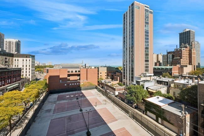 Building Photo - 70 W Burton Pl