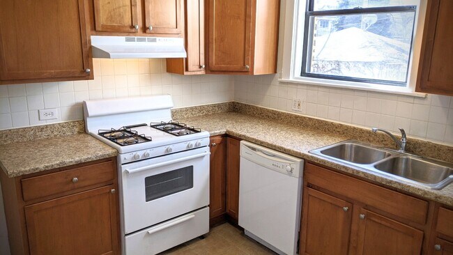 Cocina - 710 Seward St