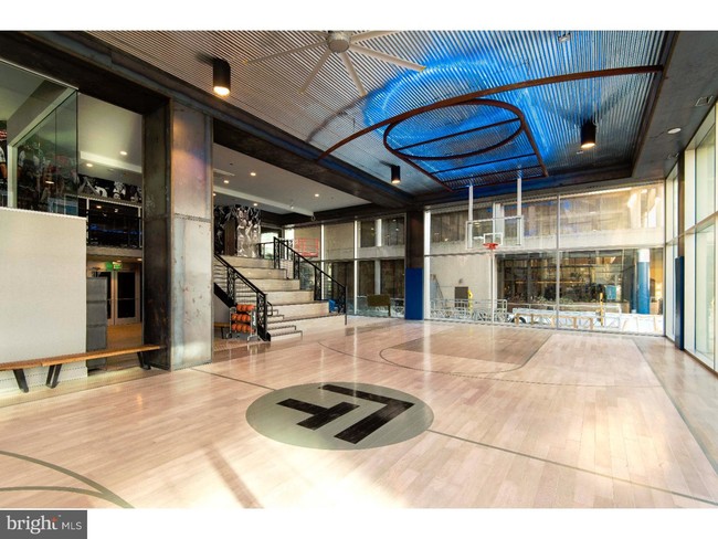 Foto del edificio - 220 N 16th St