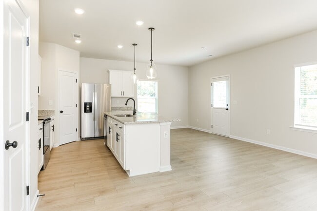 Building Photo - 179 Egret Ct
