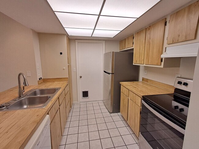 Foto del edificio - 1236-1238 SE 24th Ave