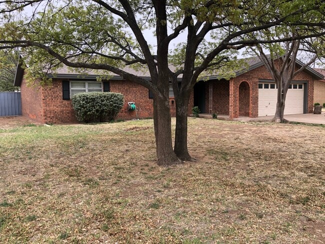 Foto del edificio - 124 Cottonwood Ln
