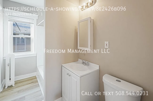 Foto del edificio - 131 Providence St