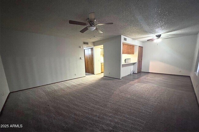 Foto del edificio - 4401 E Contessa St