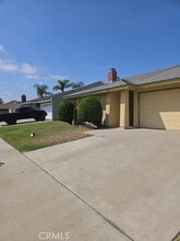 Building Photo - 5505 Thelma Ave