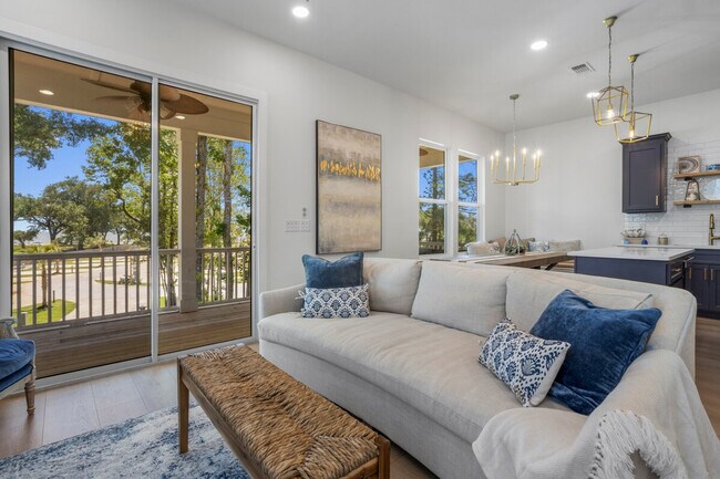 Foto del edificio - 1472 Georgia Pl