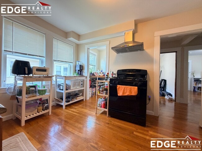 Photo - 10 Greymere Rd. Apartment