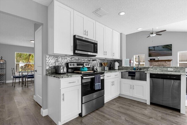 Foto del edificio - 2820 Smithfield Dr