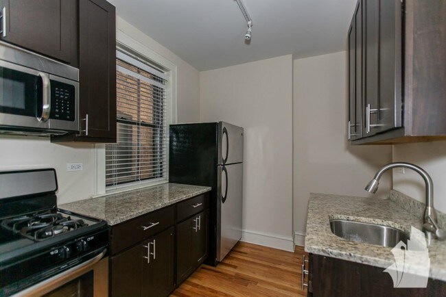 Building Photo - 2177 W Giddings-1