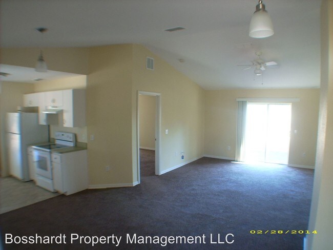Building Photo - 3 br, 2 bath House - 17 Spring Place
