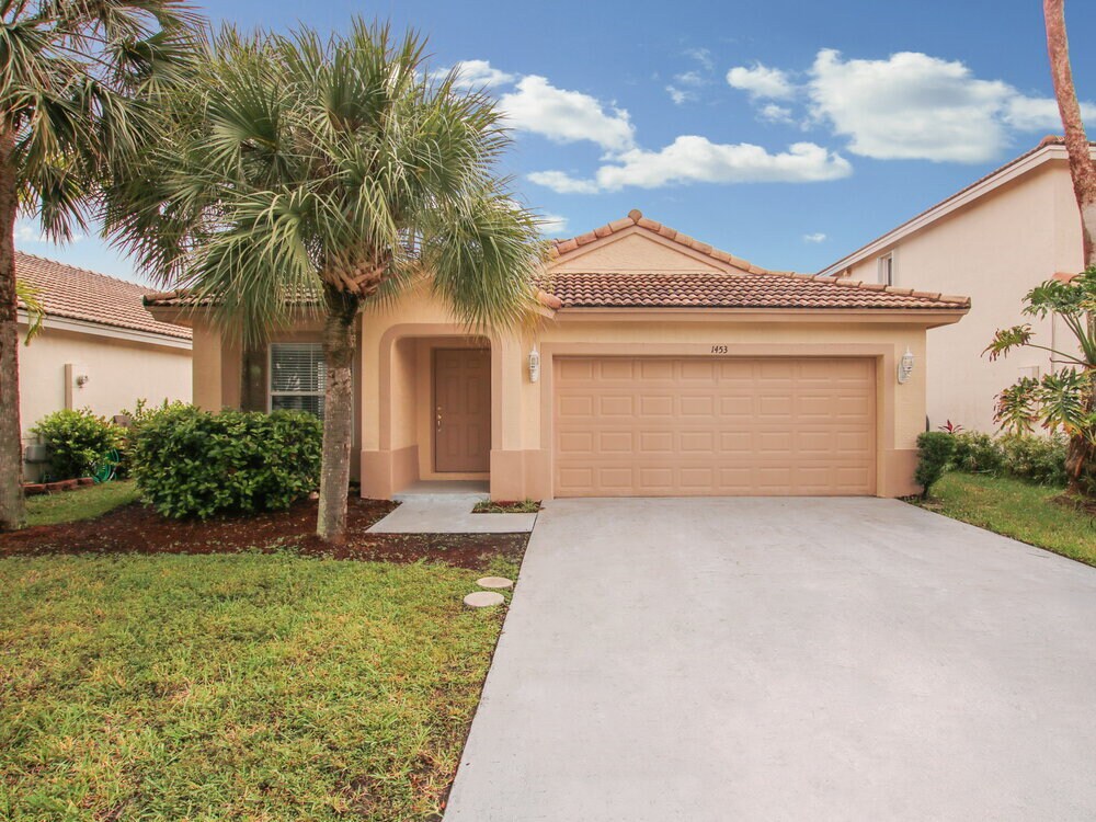 Foto principal - 1453 NW 208th Terrace