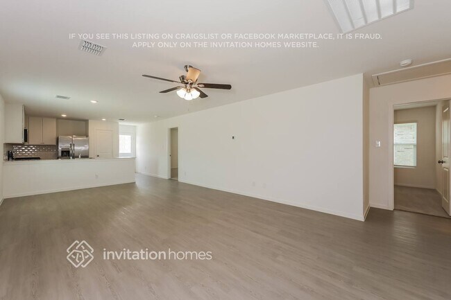 Building Photo - 1205 Canyon Wren Dr