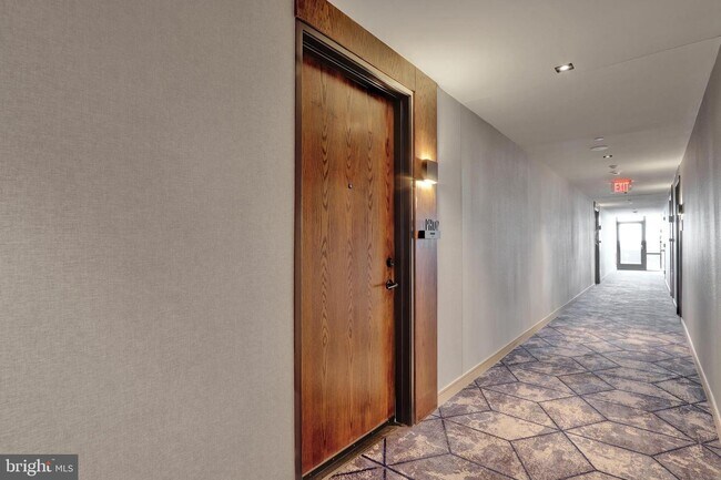 Foto del edificio - 1625 Eckington Pl NE