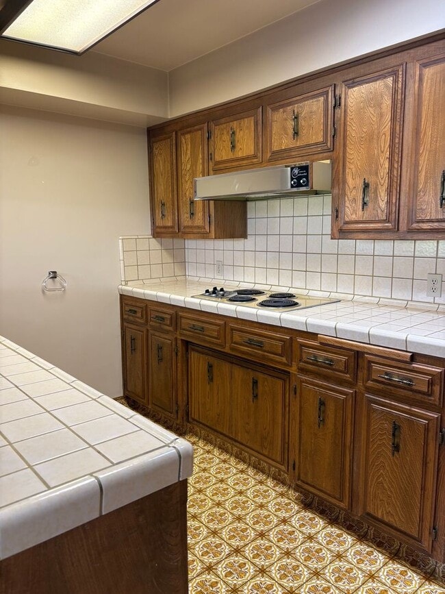 Foto del edificio - 2-Bed, 2-Bath Condo in Bakersfield | Garag...