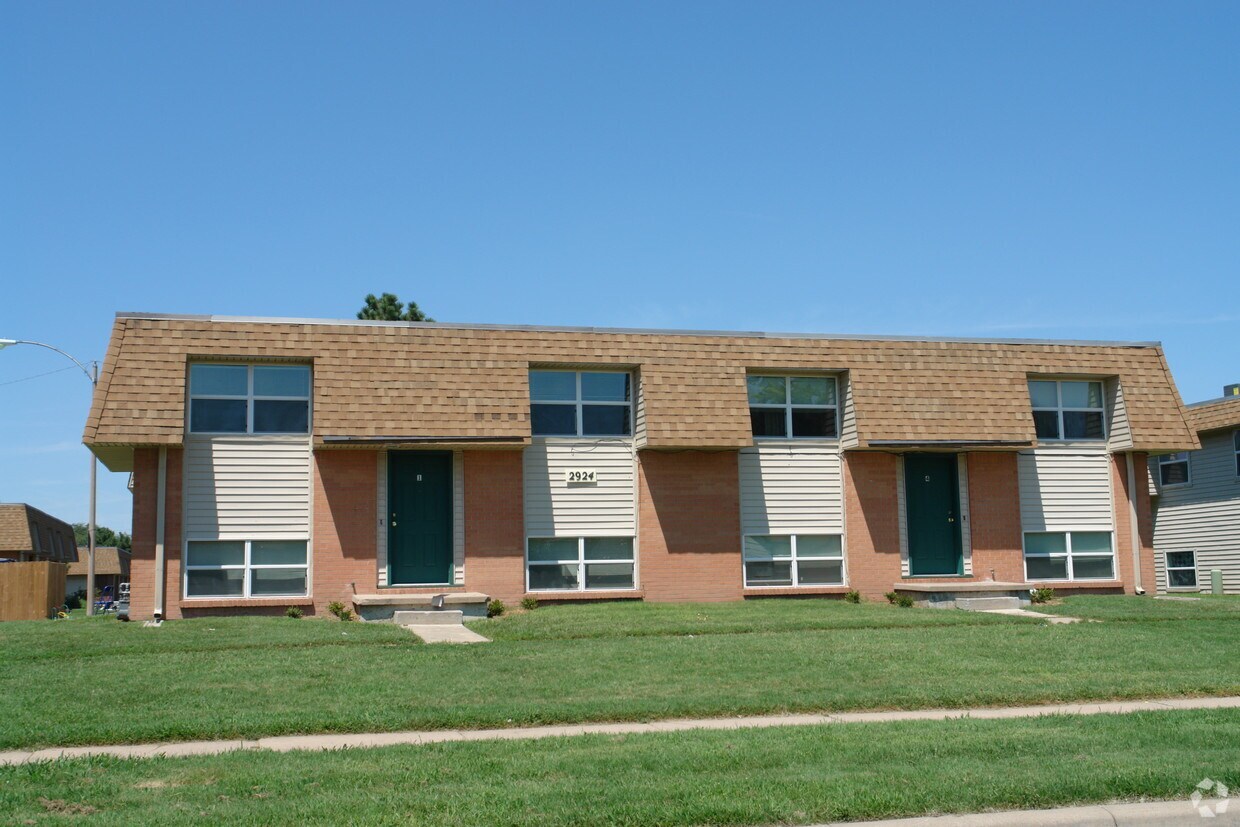 Wind Ridge Apartments Wichita, KS