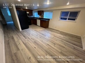 Building Photo - 4721 Delridge Wy SW