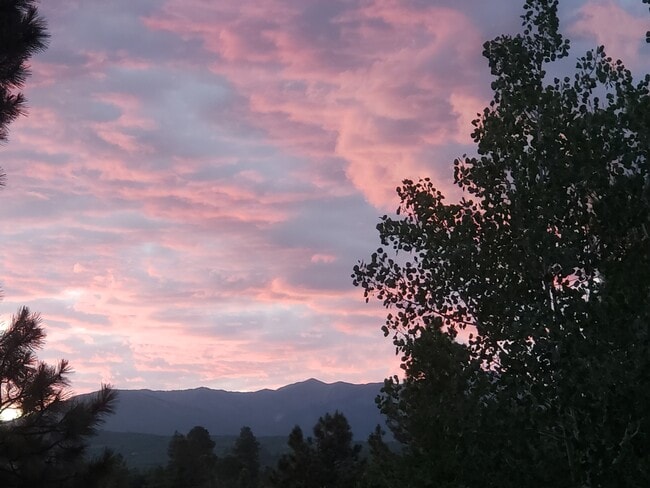 Sunset @150 Snowcap Lane - 150 Snow Cap Ln